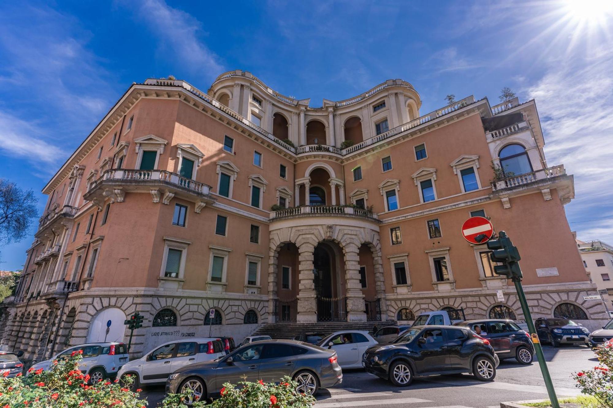 Belle Arti Apartment Rom